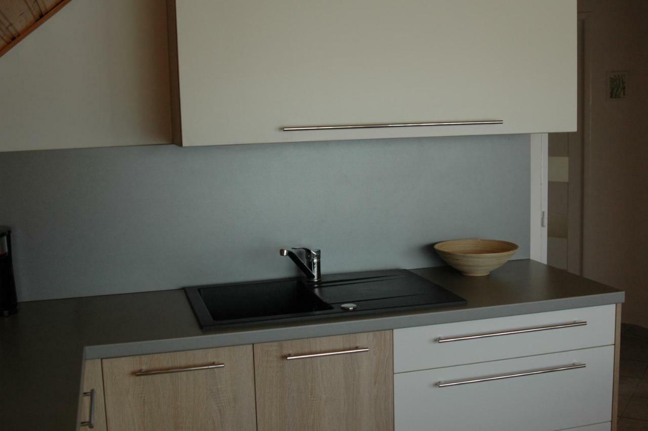 Апартаменты Apartman Timea Дунайска-Стреда Экстерьер фото